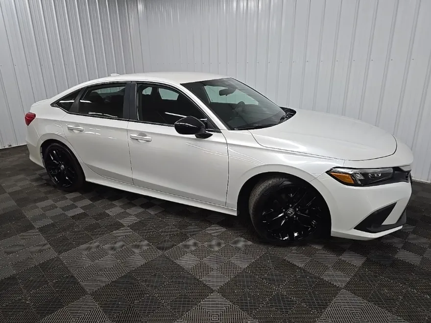 2022 Honda Civic Sport photo 1