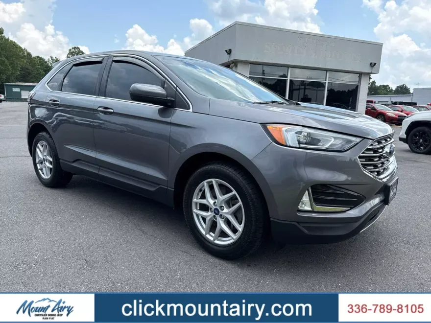 2021 Ford Edge SEL photo 1
