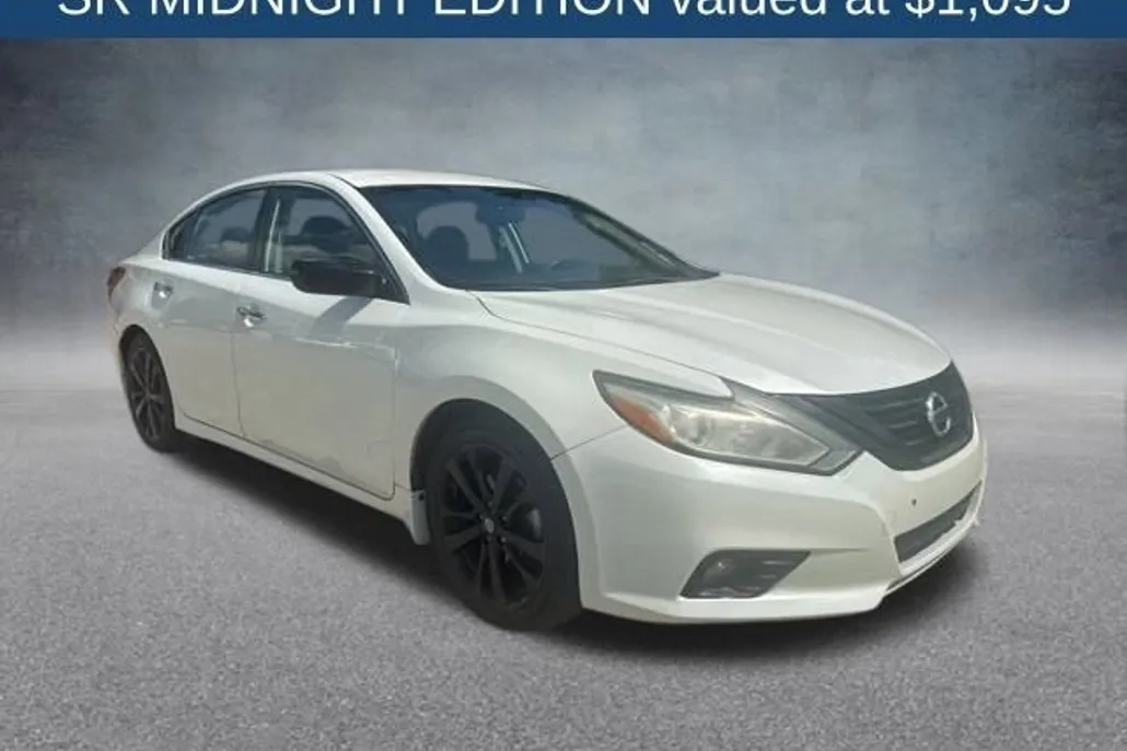 2018 Nissan Altima 2.5 SR photo 1