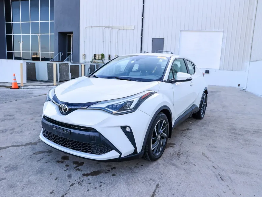 2021 Toyota C-HR Limited photo 1