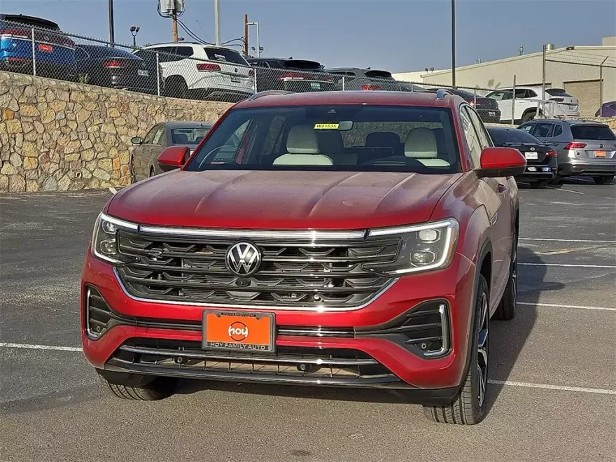 2025 Volkswagen Atlas Cross Sport SEL Premium R-Line photo 1