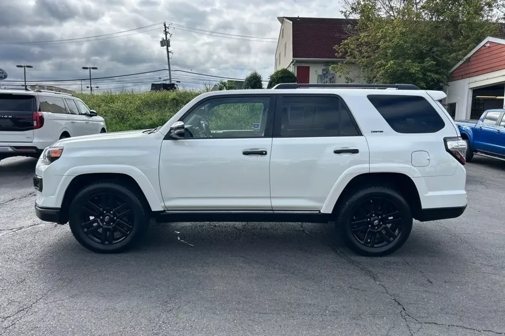 2021 Toyota 4Runner Nightshade Edition photo 1