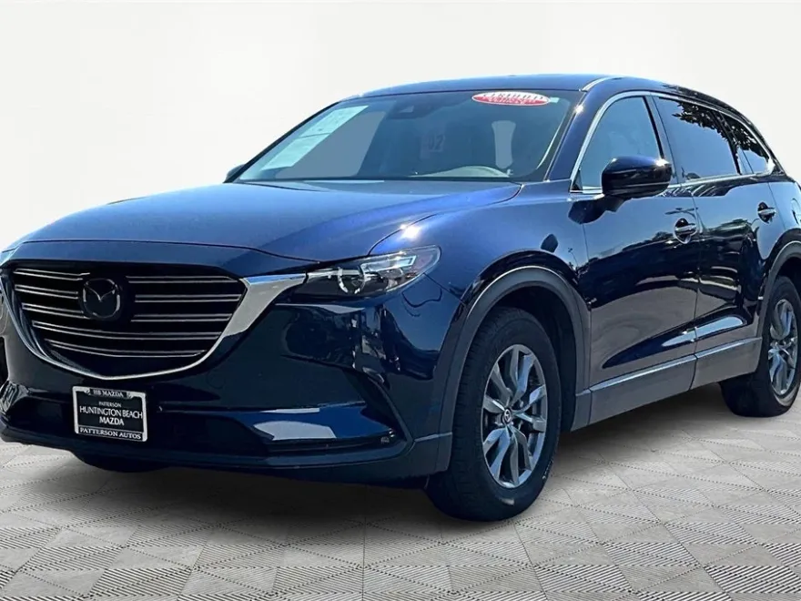2023 Mazda CX-9 Touring photo 1