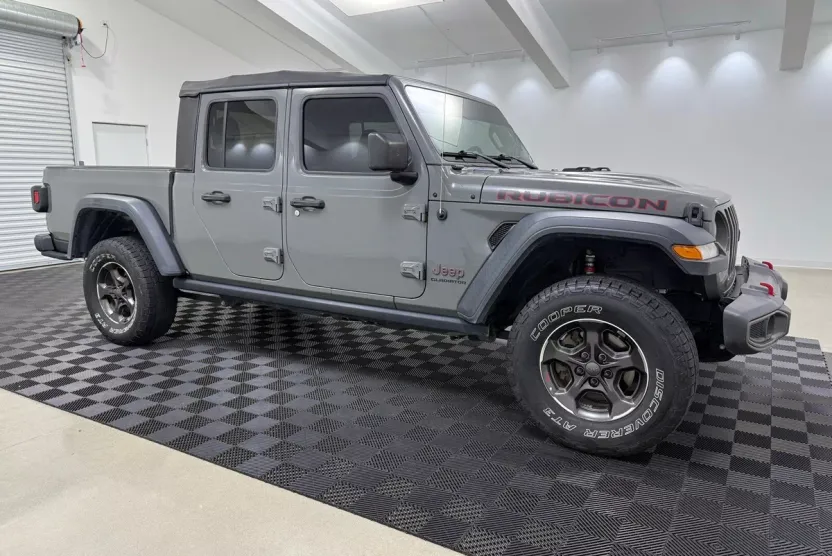 2021 Jeep Gladiator Rubicon photo 1
