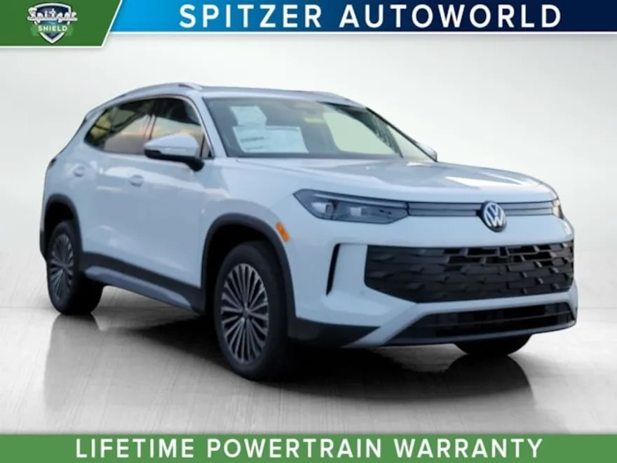 2025 Volkswagen Tiguan S photo 1