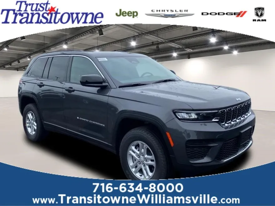 2025 Jeep Grand Cherokee Laredo photo 1