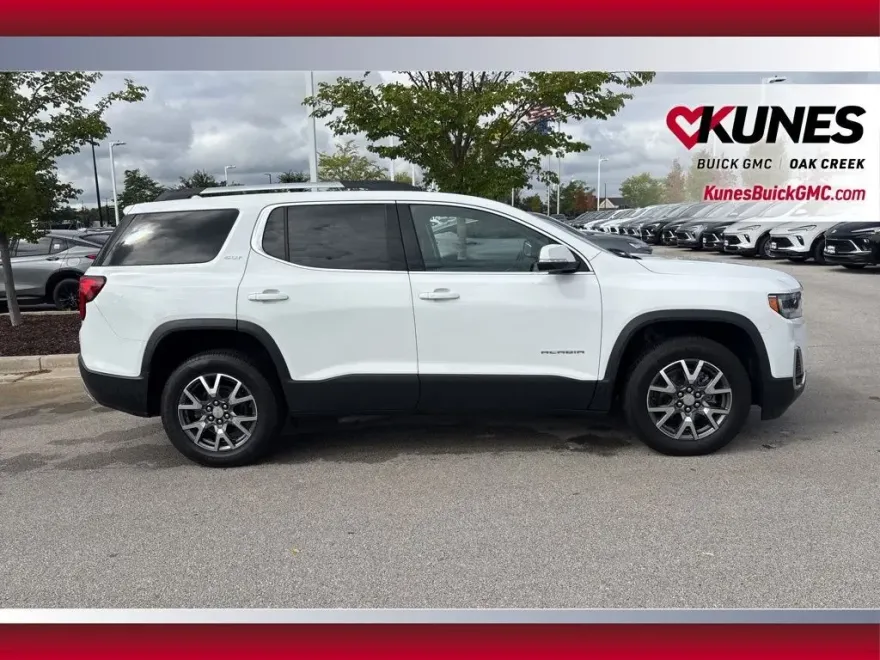 2023 Gmc Acadia SLT photo 1