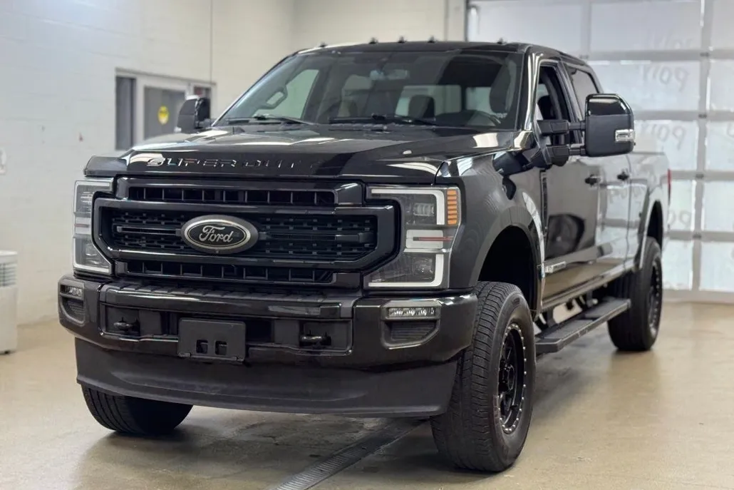 2020 Ford F-250 Lariat photo 1