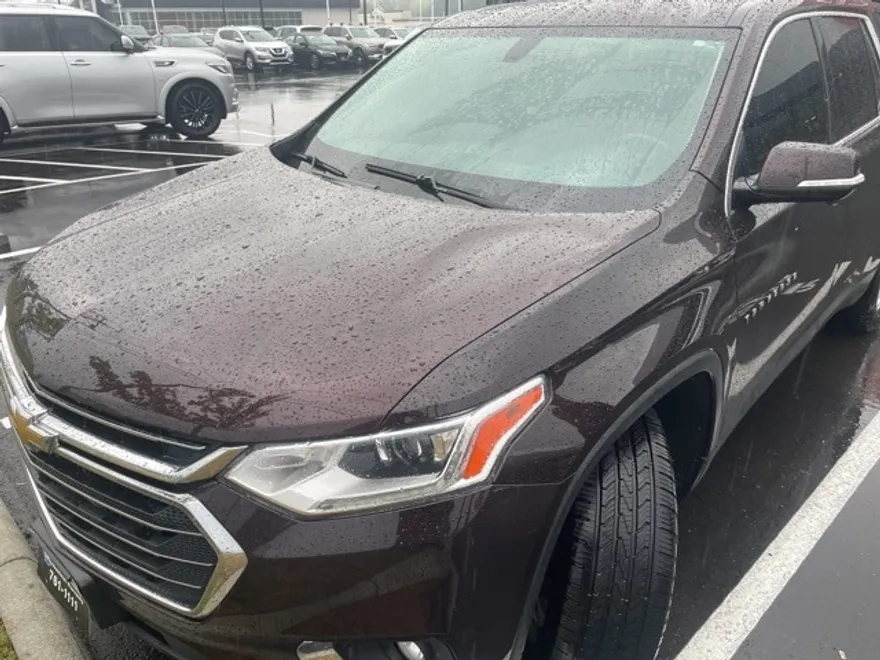 2020 Chevrolet Traverse photo 1