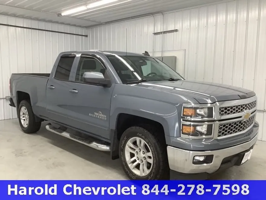 2015 Chevrolet Silverado 1500 LT photo 1
