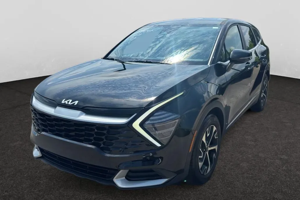 2024 Kia Sportage EX photo 1