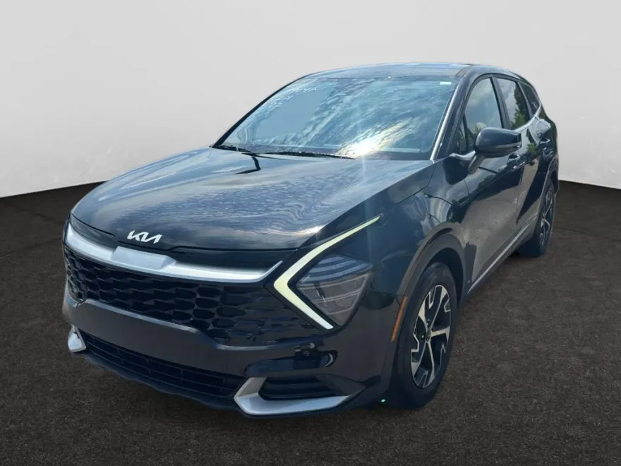 2024 Kia Sportage EX photo 1