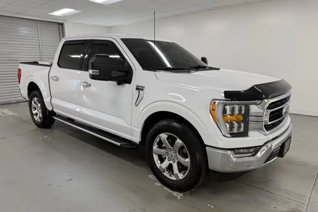 2022 Ford F-150 XL photo 1