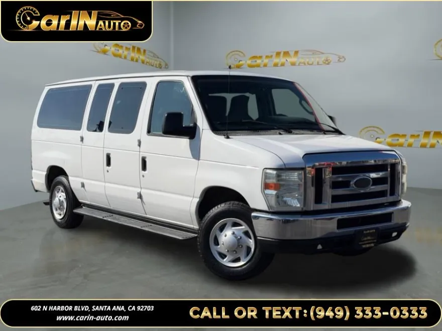 2010 Ford E-150 photo 1