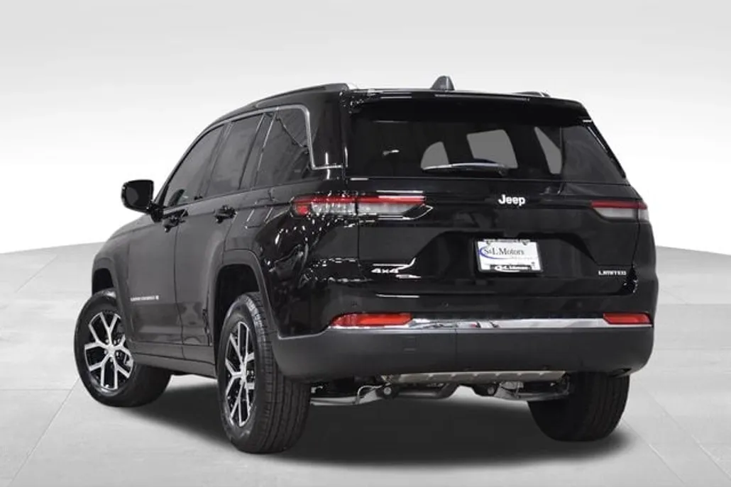 2025 Jeep Grand Cherokee Limited photo 1