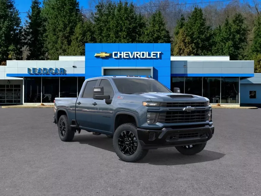 2026 Chevrolet Silverado 2500HD Custom photo 1