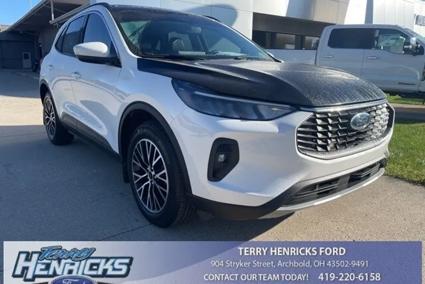 2024 Ford Escape Plug-In Hybrid Base photo 1