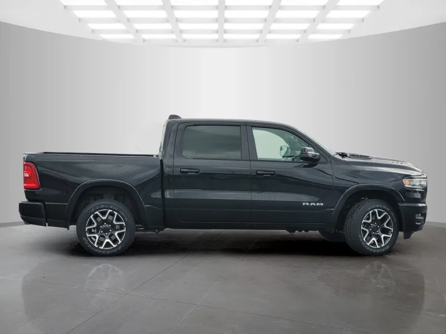 2025 Ram 1500 Laramie photo 1