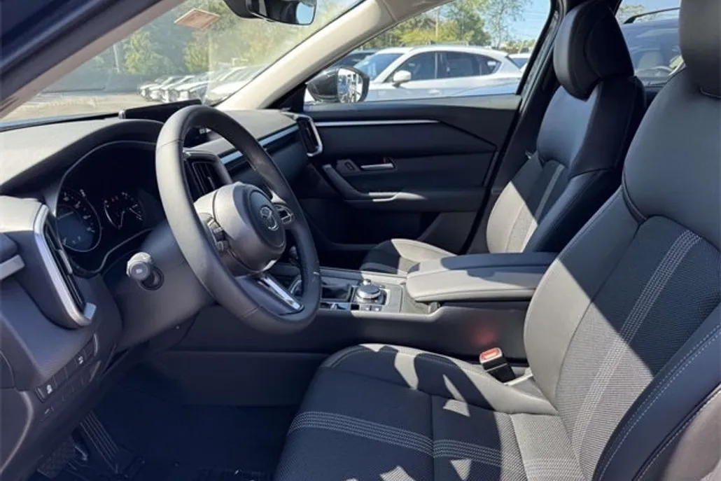 2025 Mazda CX-50 2.5 S Premium photo 1