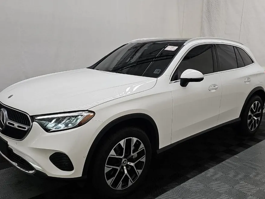 2025 Mercedes Benz GLC 350e 4MATIC photo 1