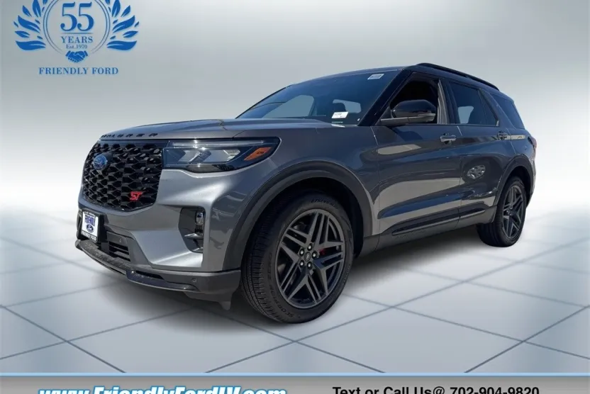 2025 Ford Explorer ST photo 1