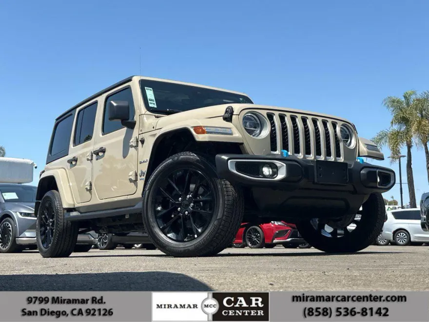 2022 Jeep Wrangler 4xe Unlimited Sahara photo 1