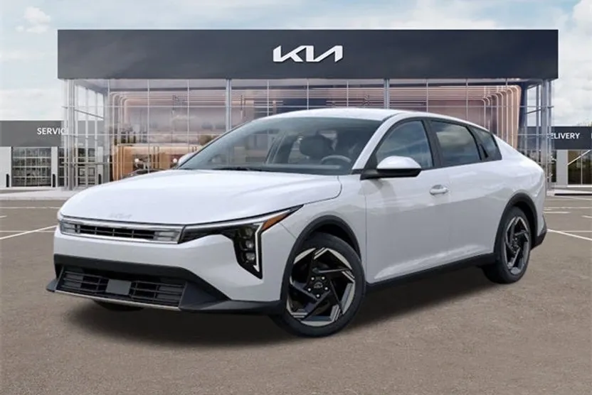 2025 Kia K4 EX photo 1