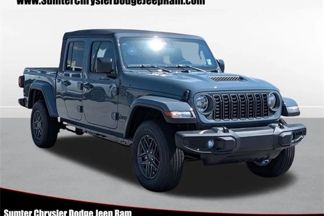 2025 Jeep Gladiator Sport S photo 1