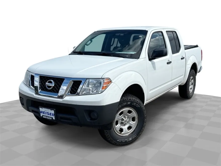 2014 Nissan Frontier S photo 1