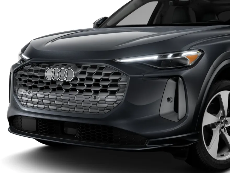 2025 Audi Q5 Premium Plus photo 1