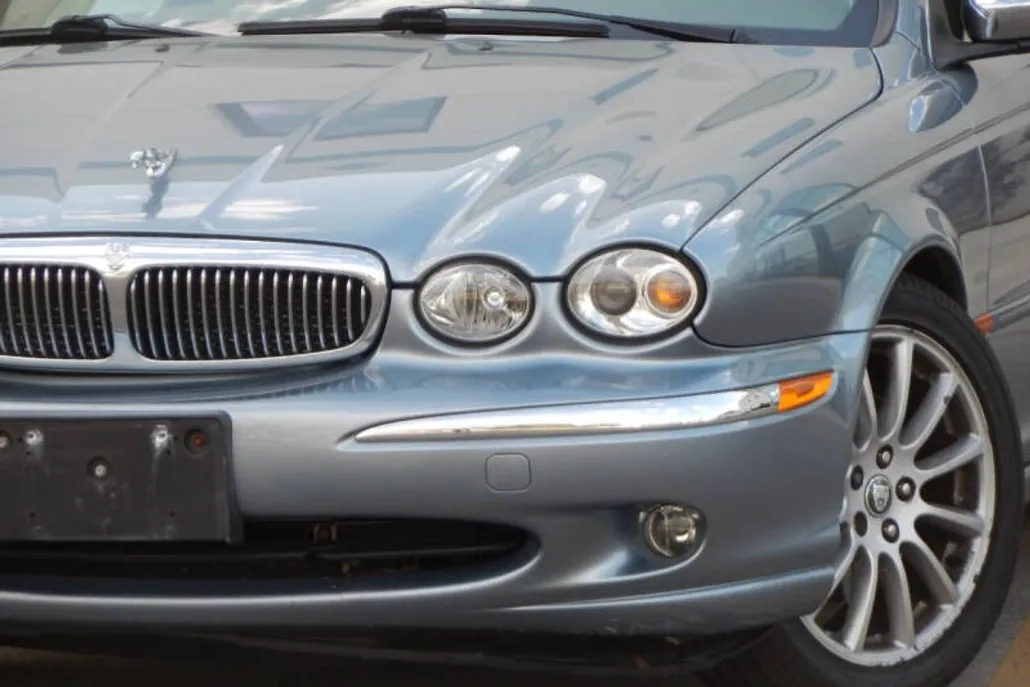 2006 Jaguar X-Type photo 1