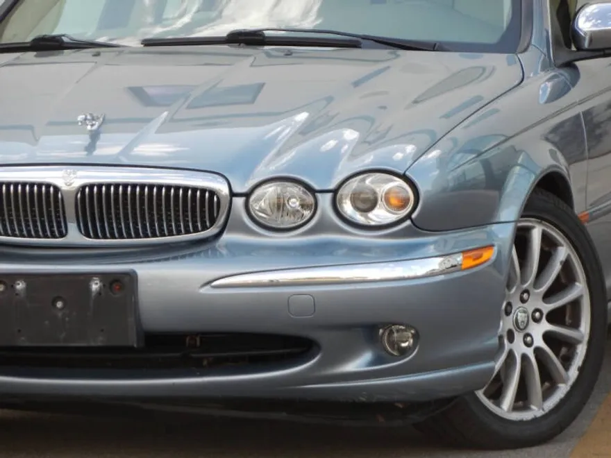 2006 Jaguar X-Type photo 1