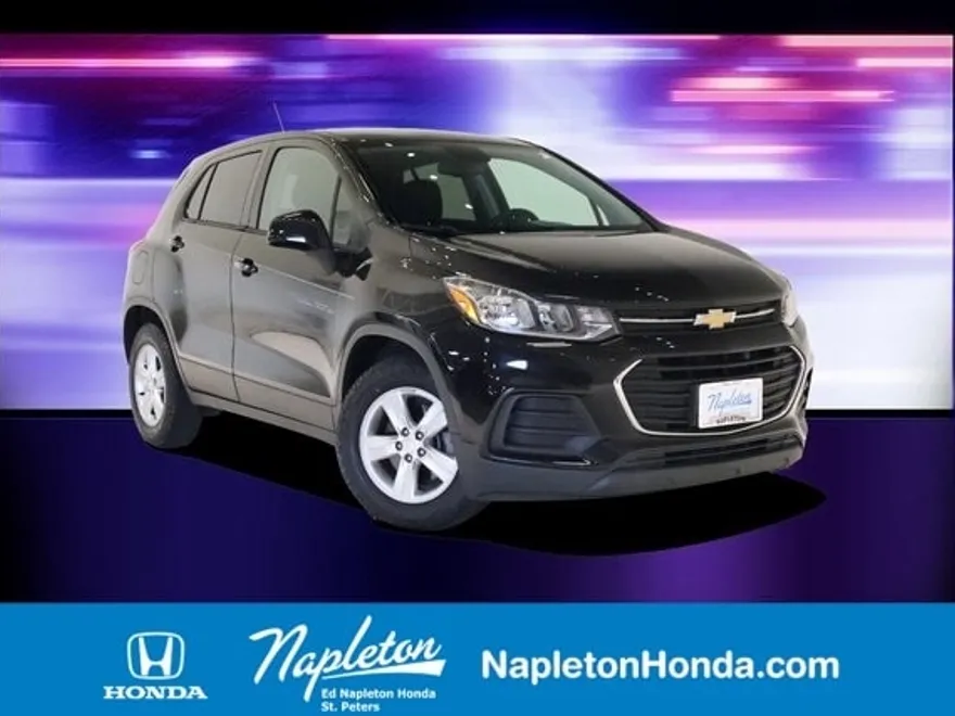 2019 Chevrolet Trax LS photo 1