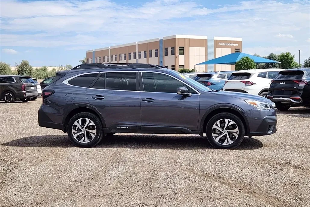 2020 Subaru Outback Limited XT photo 1