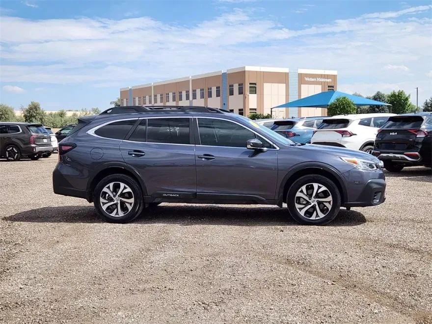 2020 Subaru Outback Limited XT photo 1