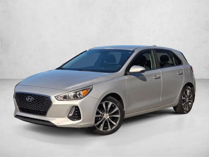 2018 Hyundai Elantra GT Base photo 1
