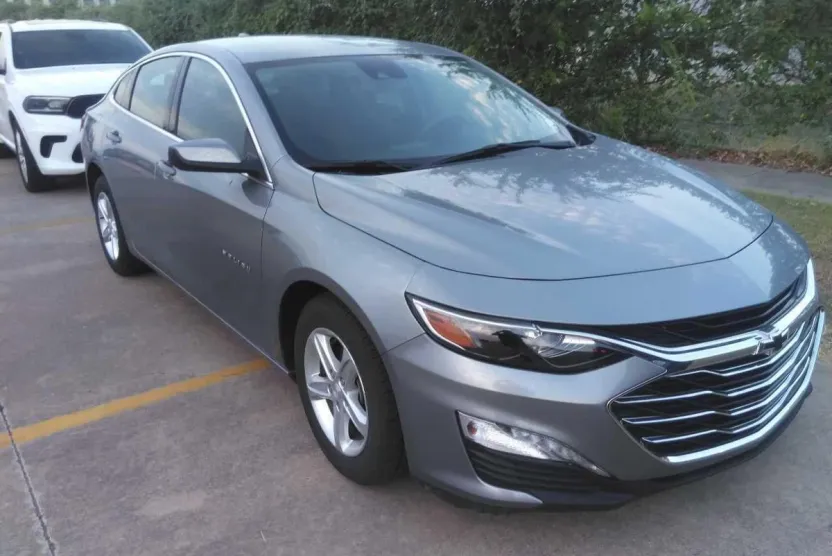 2023 Chevrolet Malibu 1LT photo 1