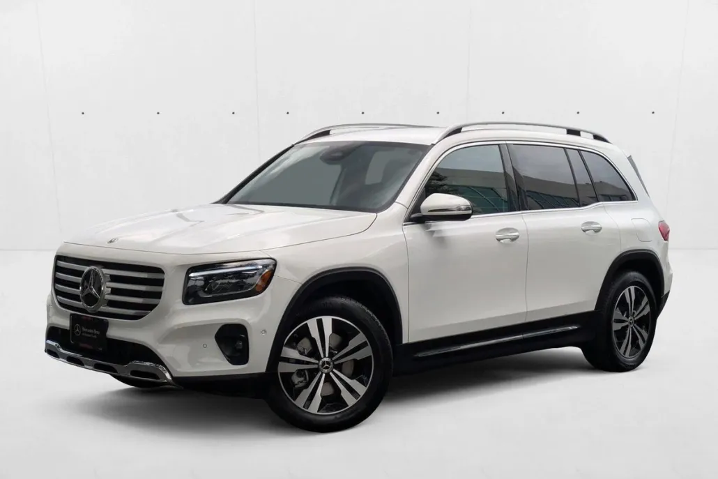 2025 Mercedes Benz GLB 250 4MATIC photo 1
