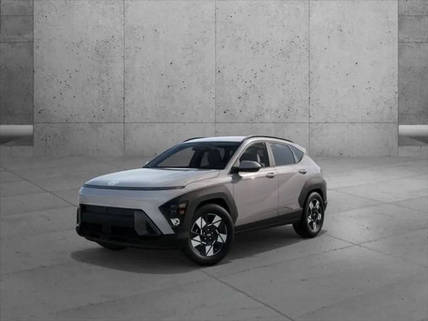 2025 Hyundai Kona SEL photo 1