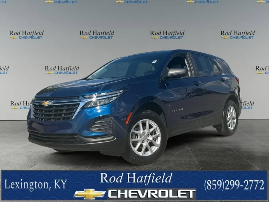 2023 Chevrolet Equinox LS photo 1