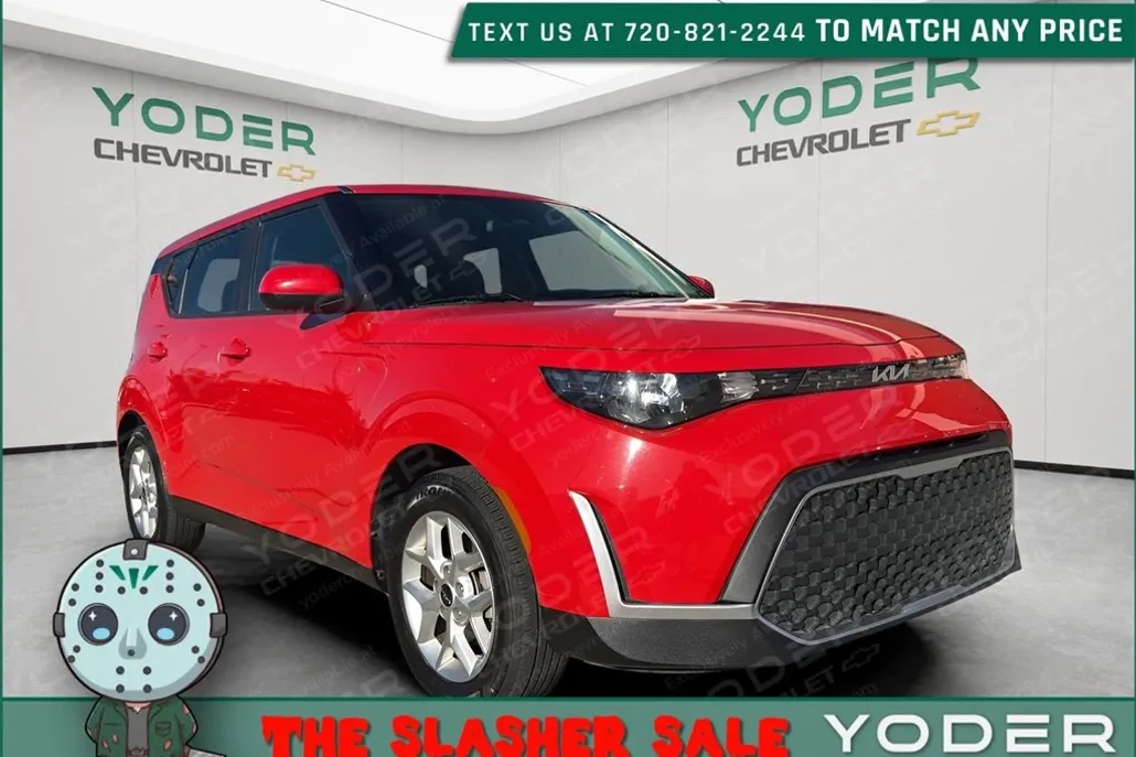 2023 Kia Soul LX photo 1