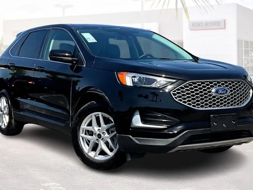 2024 Ford Edge SEL photo 1