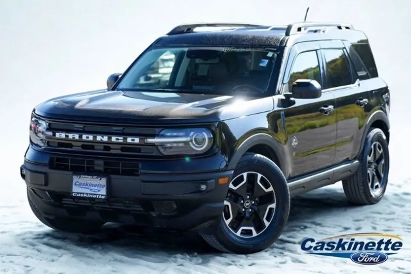 2023 Ford Bronco Sport Outer Banks photo 1
