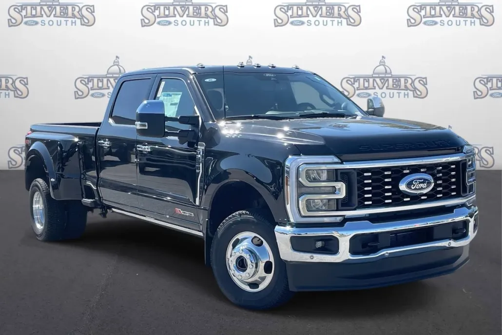 2026 Ford F-350 King Ranch photo 1