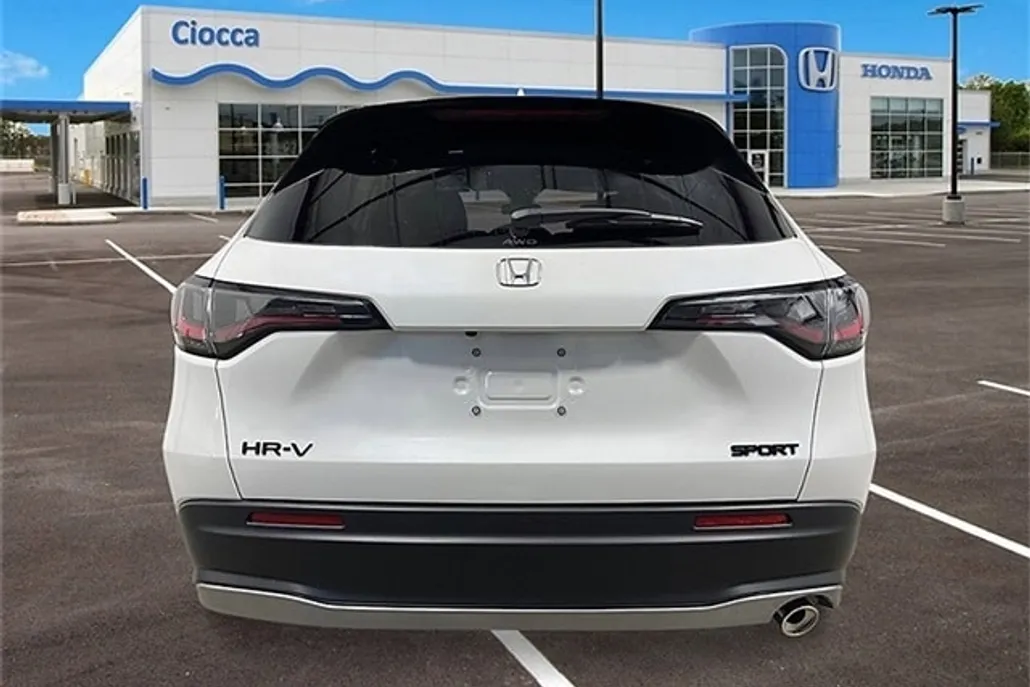 2026 Honda HR-V Sport photo 1