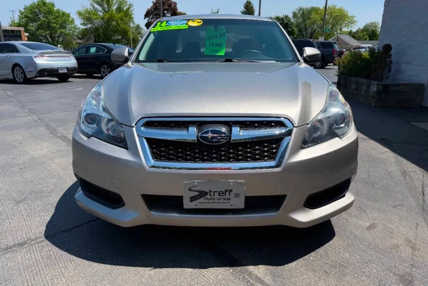 2014 Subaru Legacy 2.5i Premium photo 1