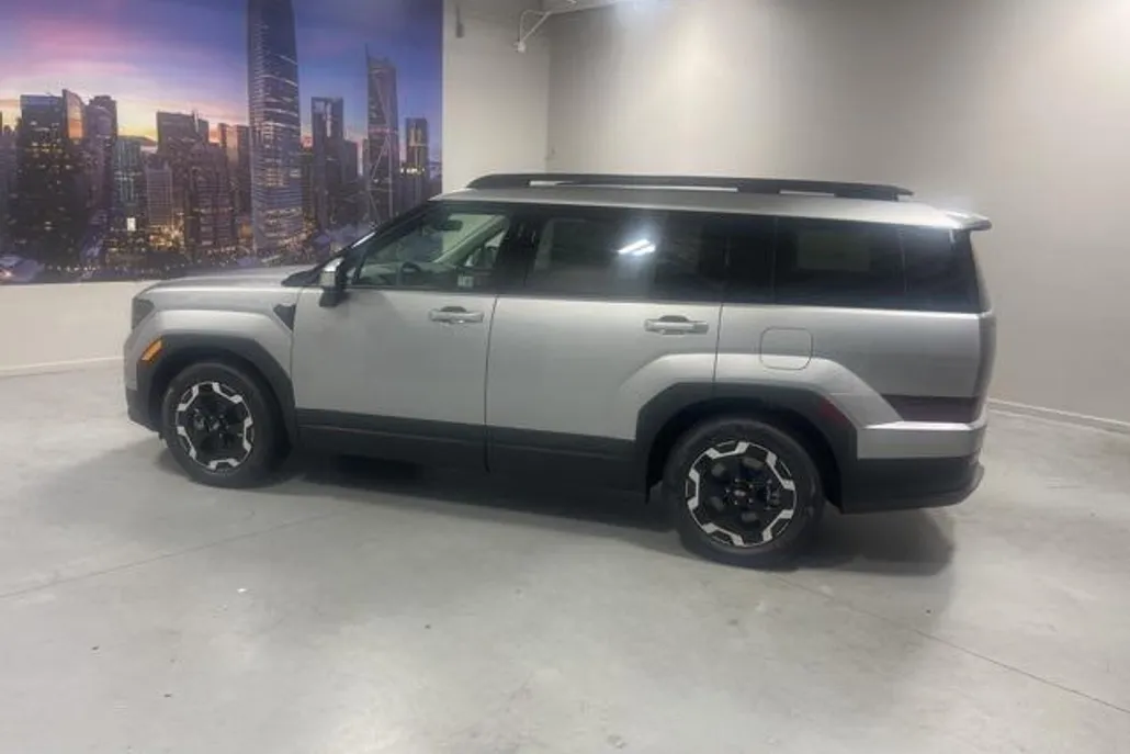 2026 Hyundai Santa Fe SEL photo 1
