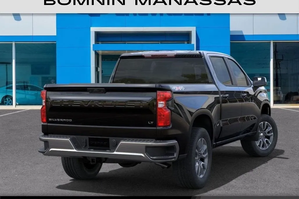 2025 Chevrolet Silverado 1500 LT photo 1