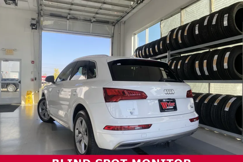 2018 Audi Q5 TFSI Premium Plus photo 1