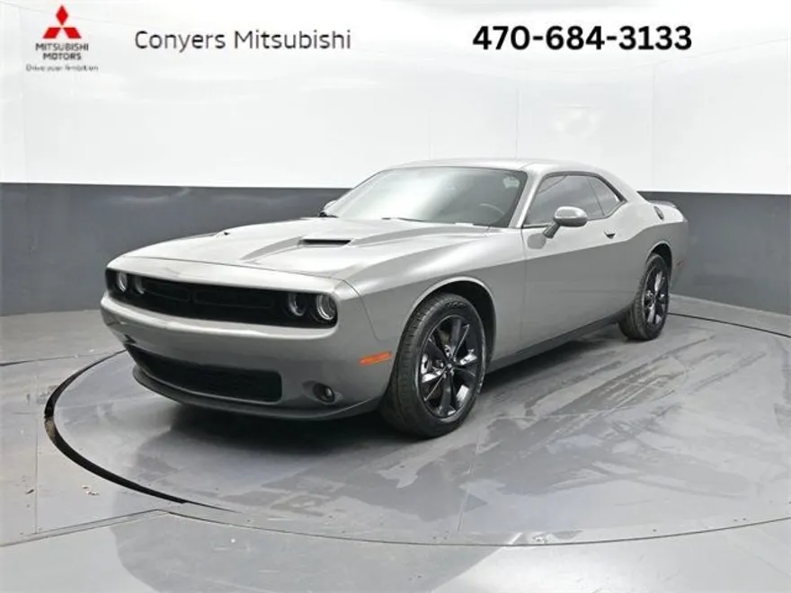 2023 Dodge Challenger SXT AWD photo 1